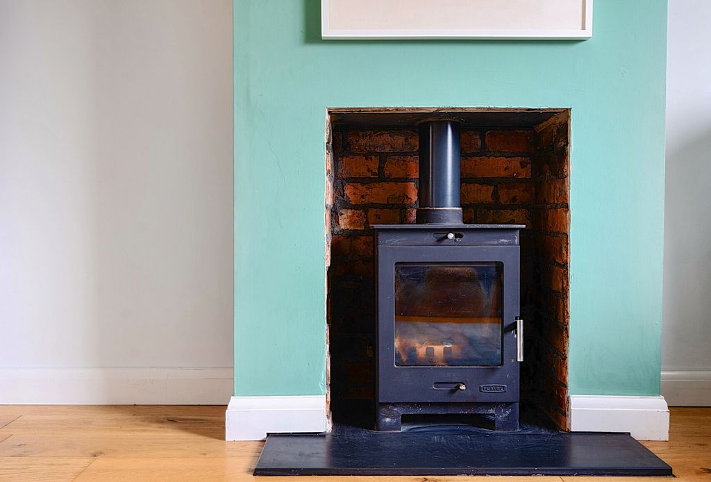 Property photo 3 of 14 Woodburn