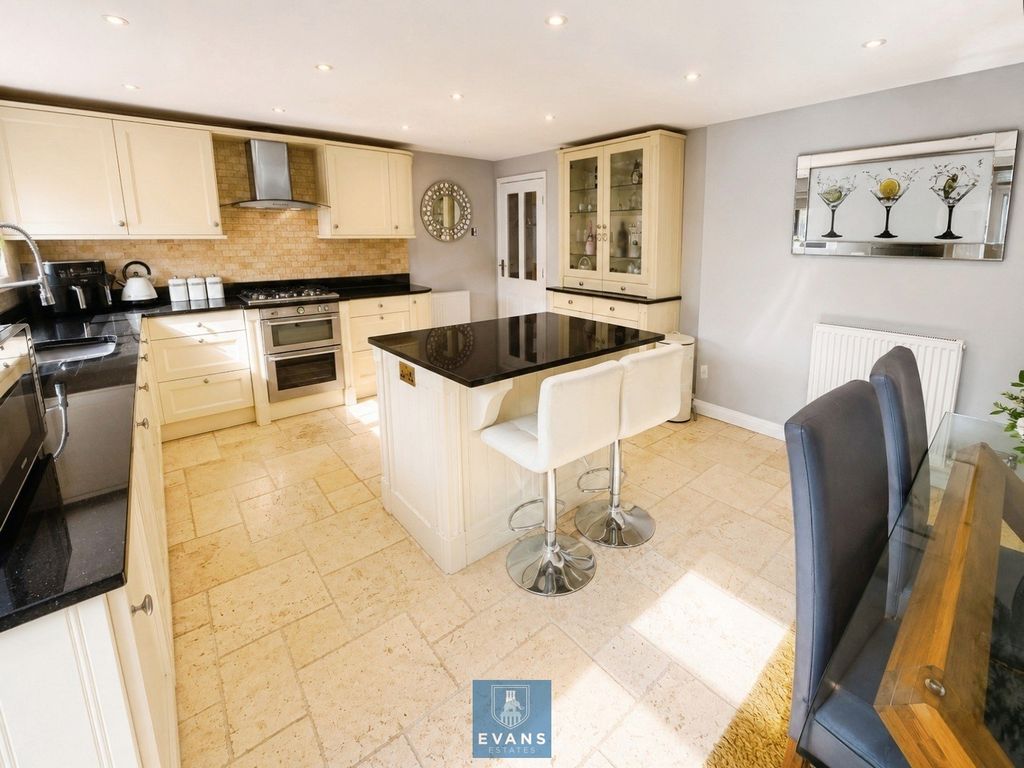 Property photo 2 of 37 Extended Kitchen Diner