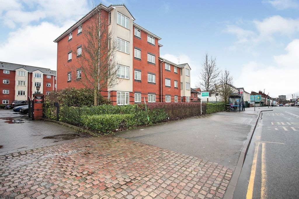 Property photo 1 of 8 Main Page