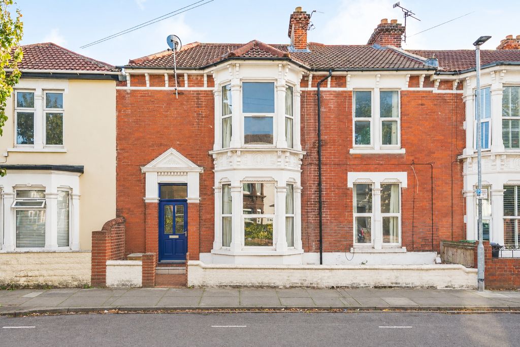Property photo 1 of 11 Picture No. 32