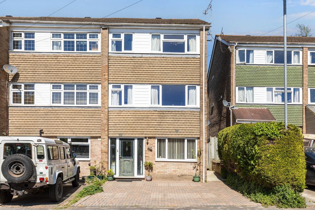 Property photo 1 of 21 5099861
