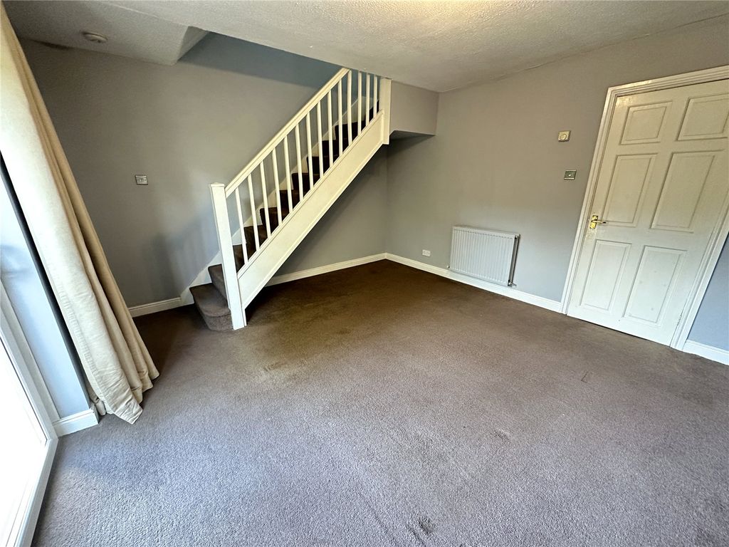 Property photo 3 of 12 Picture No. 12
