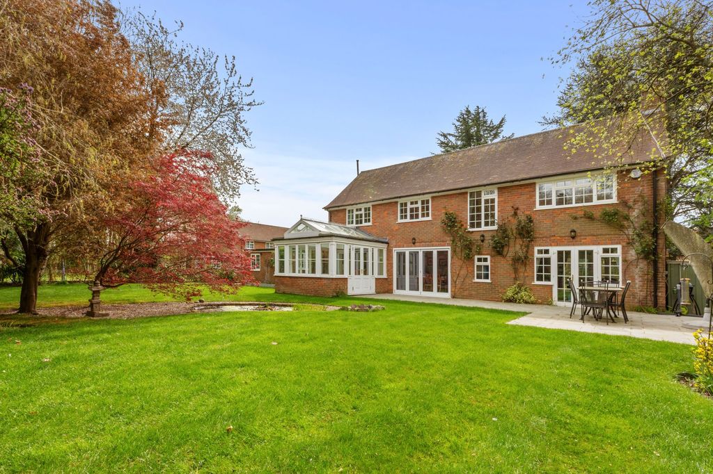 Property photo 1 of 14