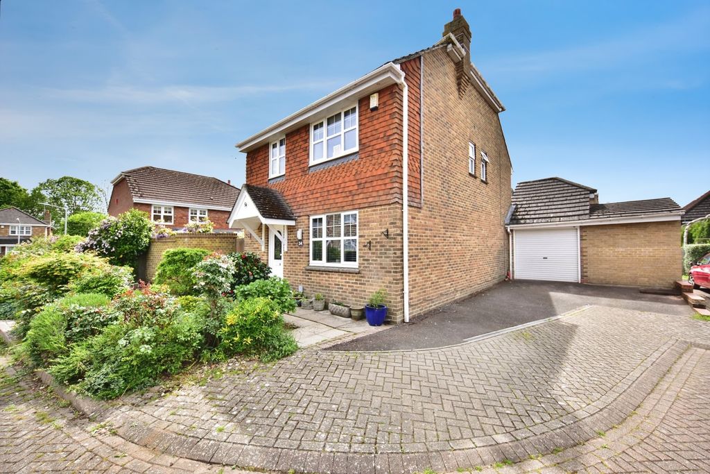 Property photo 1 of 29 Pbox-Img.Jpg