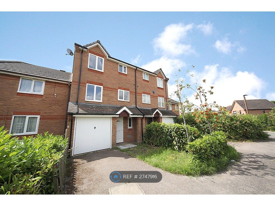 Property photo 3 of 23