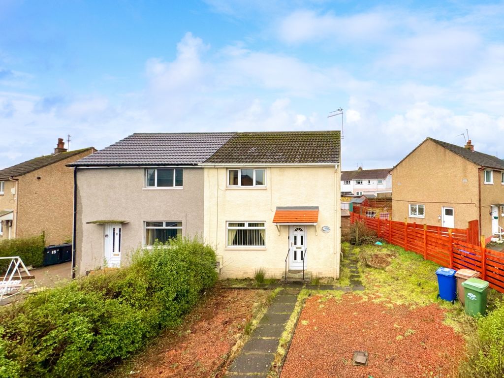 Property photo 1 of 20 Colonsay Road Front External