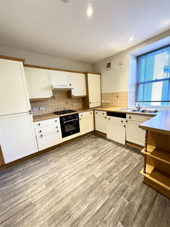 Property photo 3 of 9 Img_2449.Jpeg