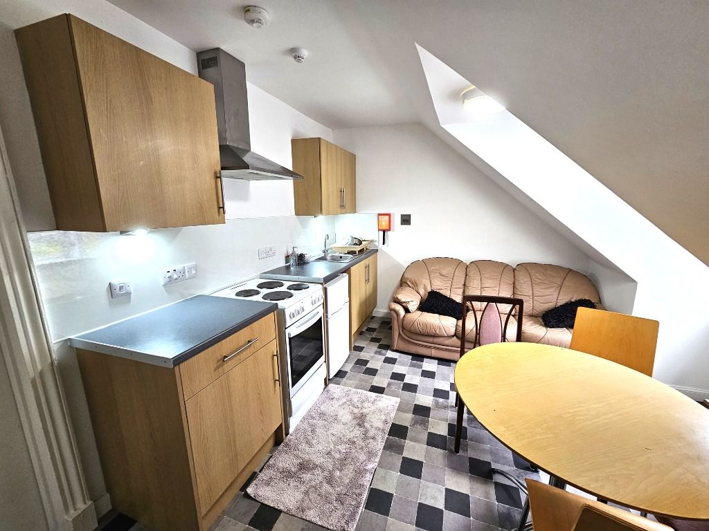 Property photo 2 of 5 Photo 2