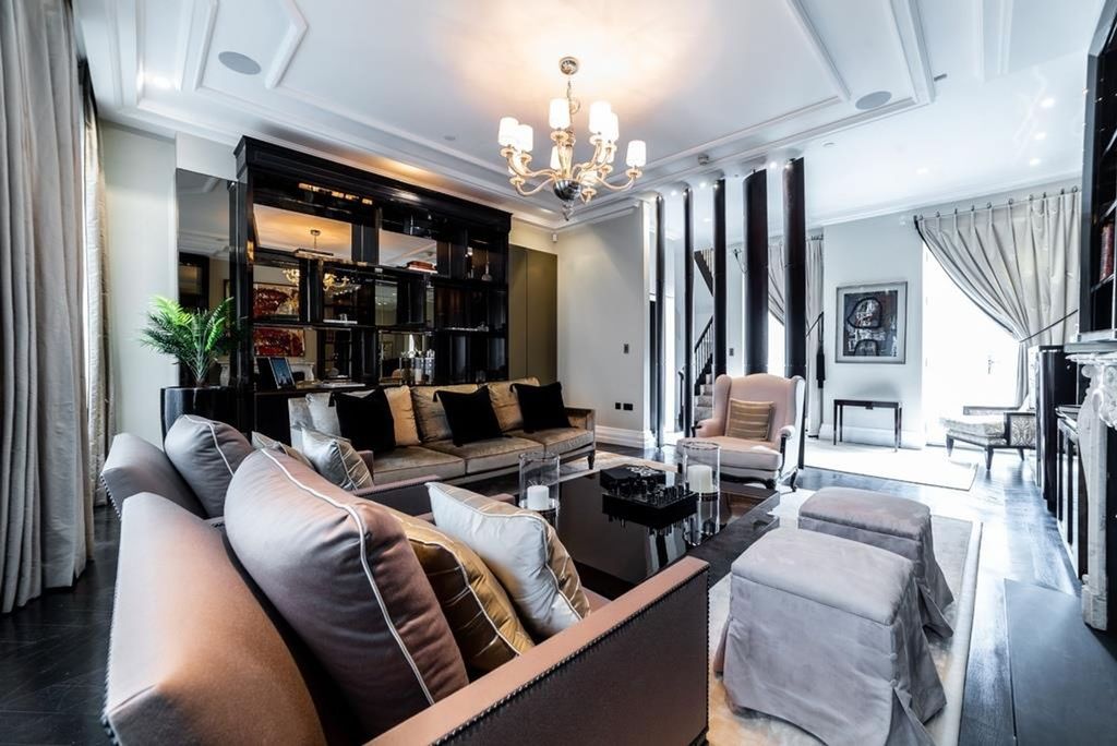 Property photo 3 of 25