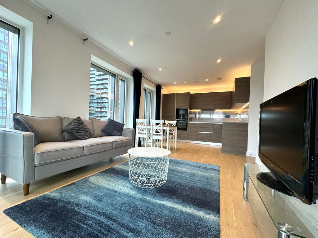 Property photo 1 of 15 Two Bedroom Flat To Rent