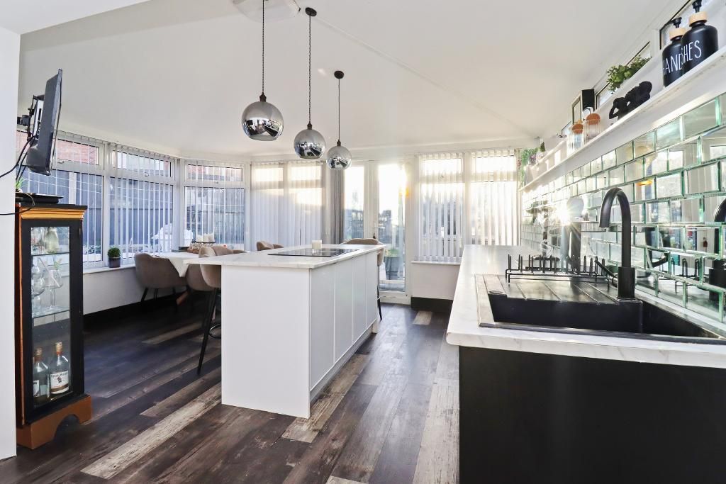 Property photo 2 of 18 Photo 2