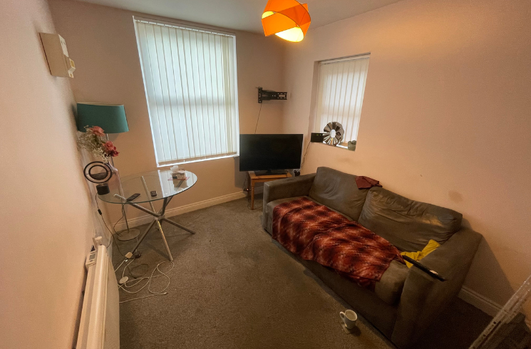 Property photo 3 of 7