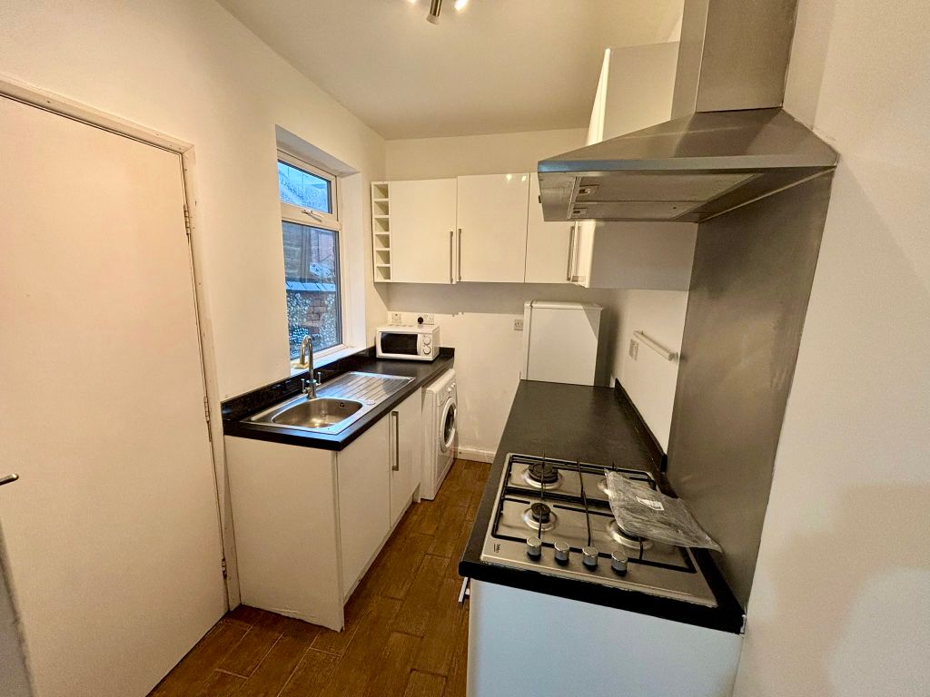 Property photo 2 of 8 Image