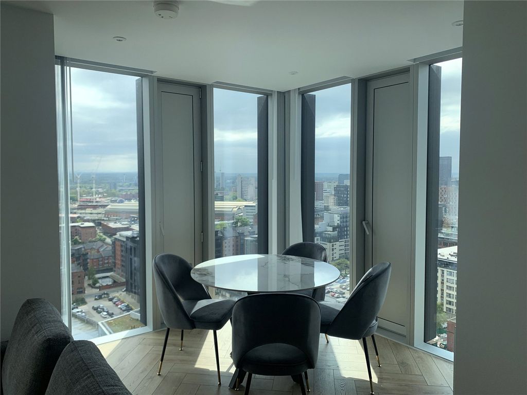 Property photo 2 of 27 Picture 2