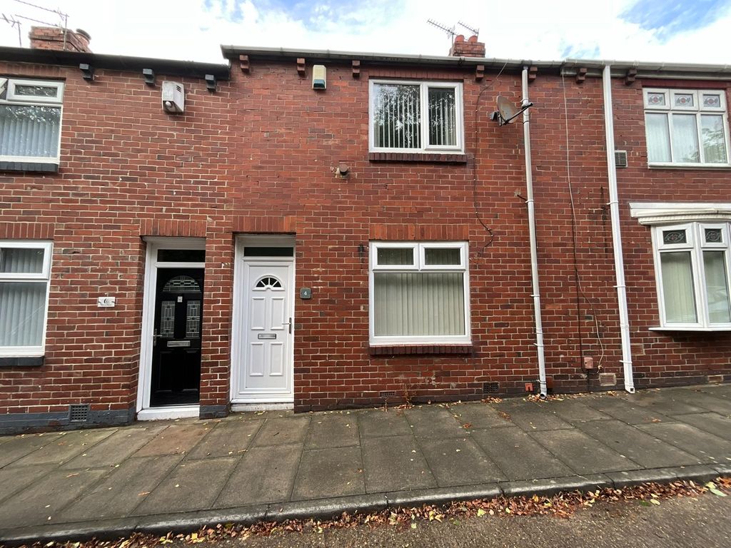 Property photo 3 of 14 4385646