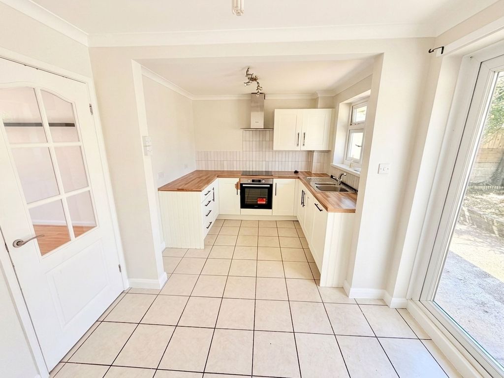 Property photo 3 of 30