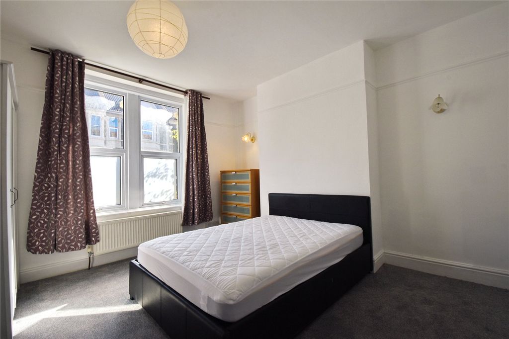 Property photo 2 of 5 Picture No. 09