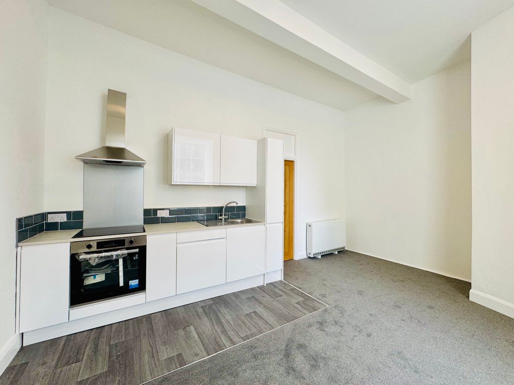 Property photo 2 of 9 Open Plan Living Room