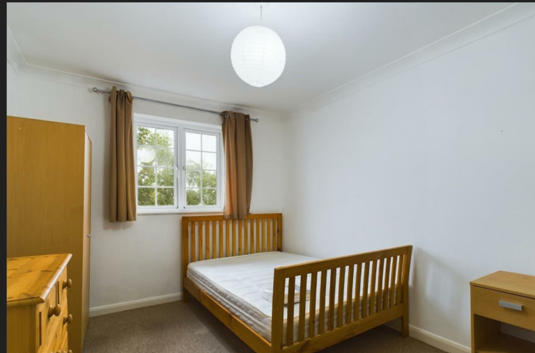 Property photo 2 of 9