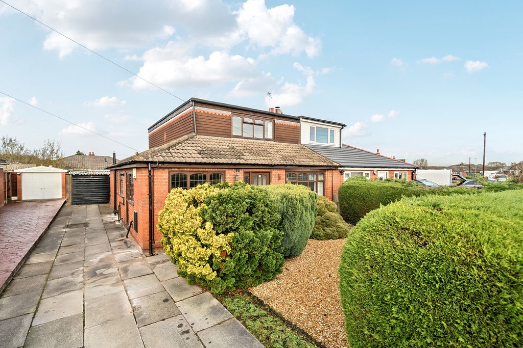 Property photo 1 of 23