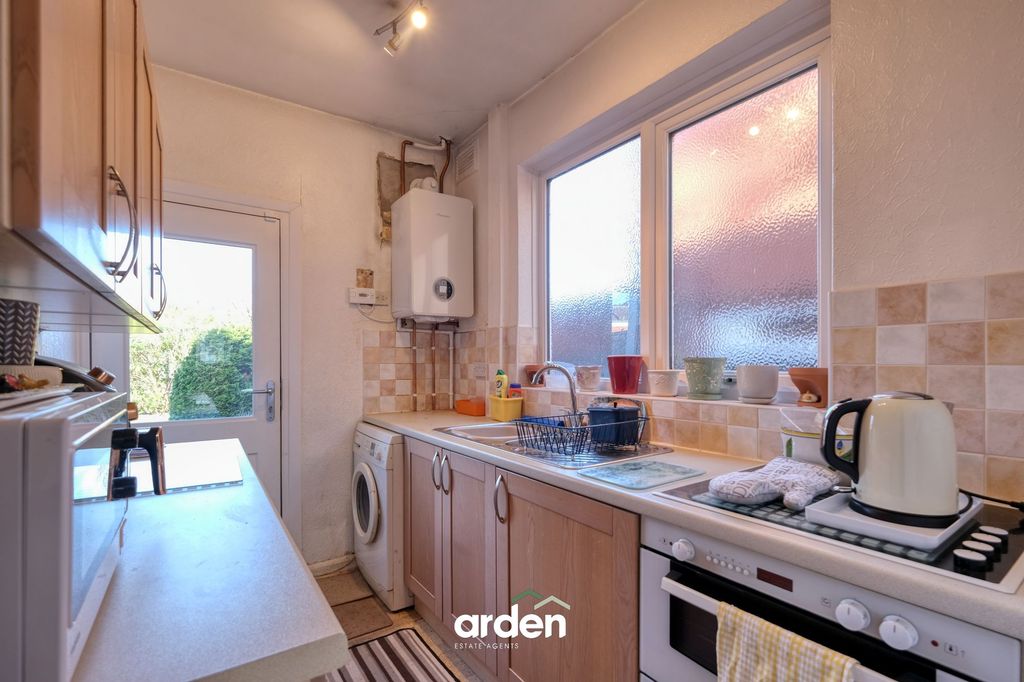 Property photo 3 of 8