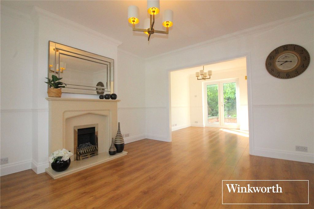 Property photo 3 of 14 Picture 3