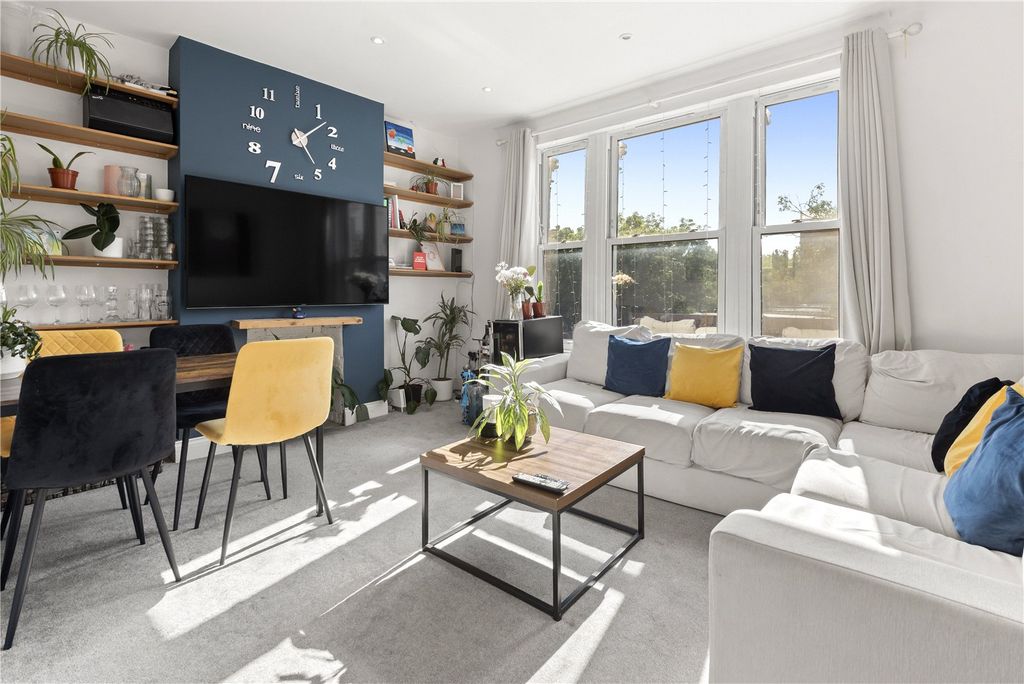 Property photo 1 of 12 Reception Room