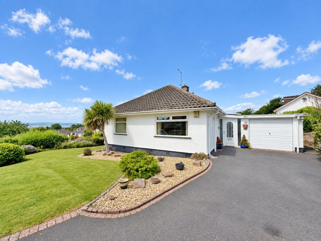 Property photo 1 of 32