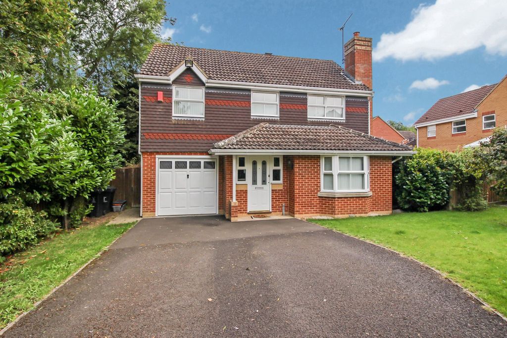 Property photo 1 of 12