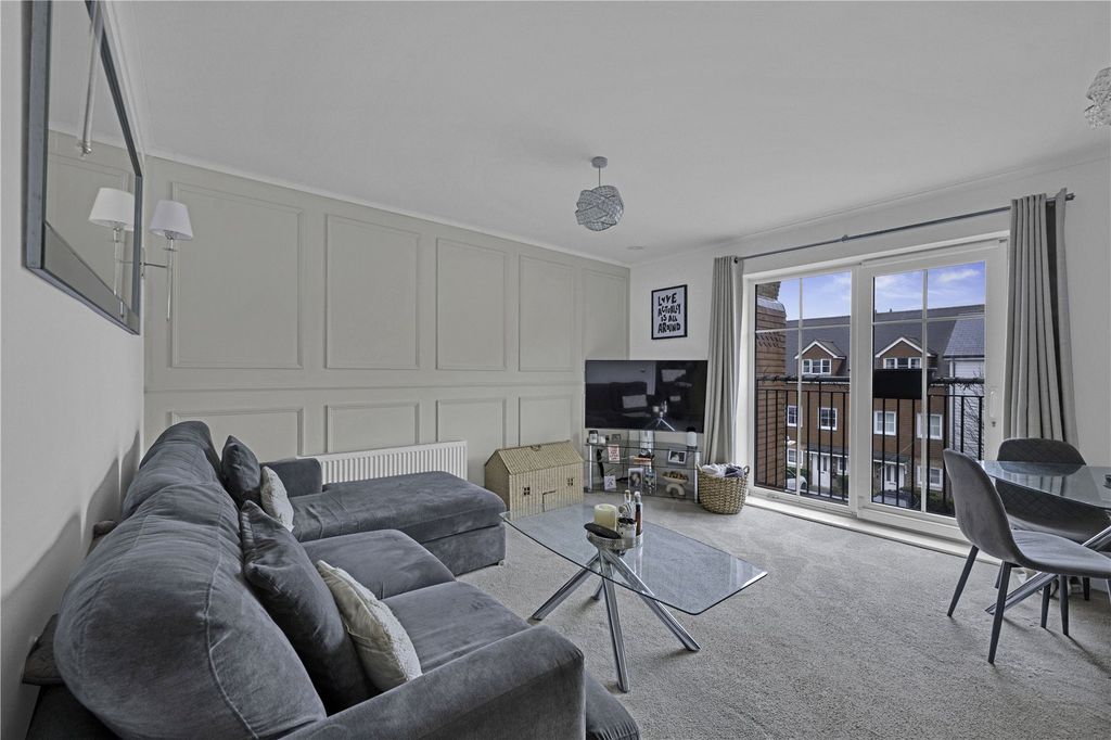 Property photo 2 of 9 Picture No. 08