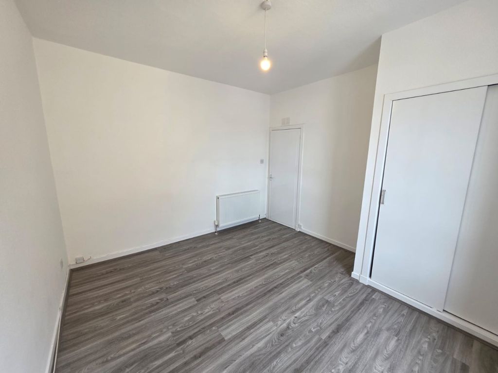 Property photo 3 of 7 Photo 3