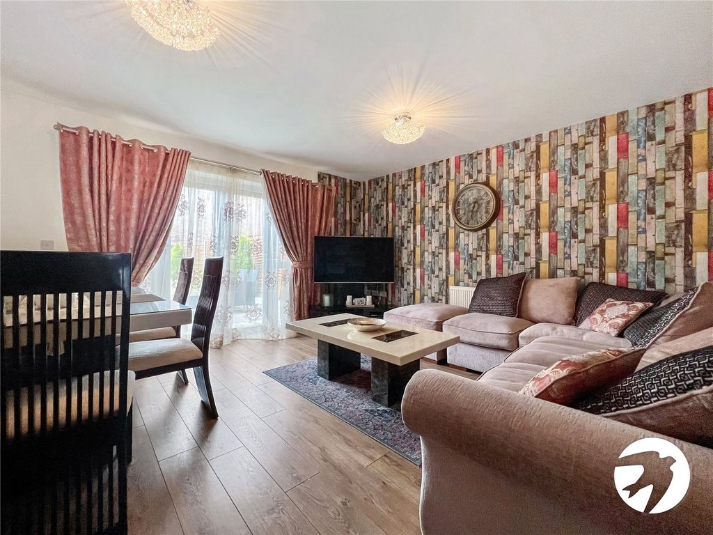 Property photo 3 of 13 Picture No. 21