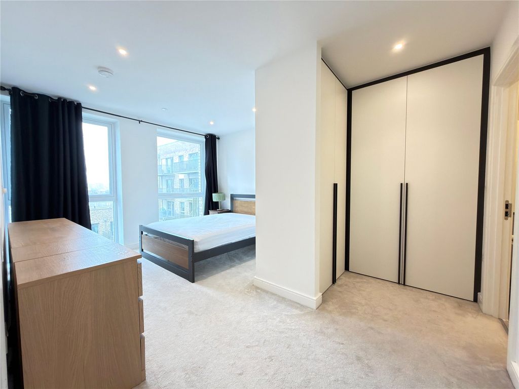 Property photo 3 of 9 Picture No. 01