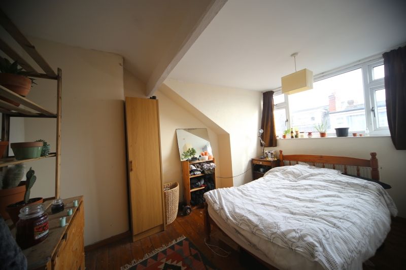 Property photo 3 of 5