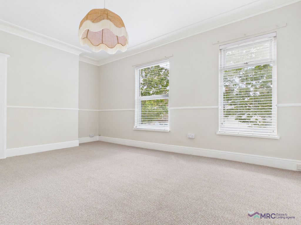 Property photo 1 of 11 One Bedroom Flat To Rent
