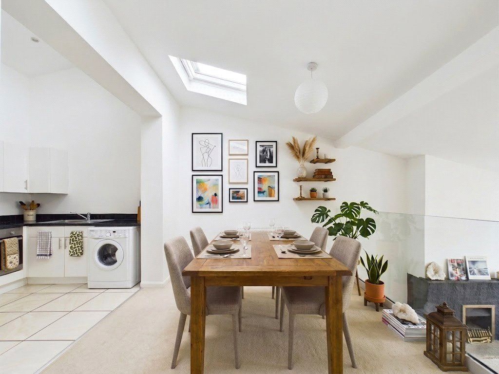 Property photo 3 of 12 Picture No. 34