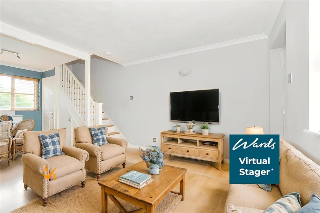 Property photo 3 of 12 Lounge (Farmhouse Style)
