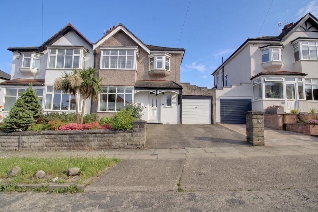 Property photo 1 of 15