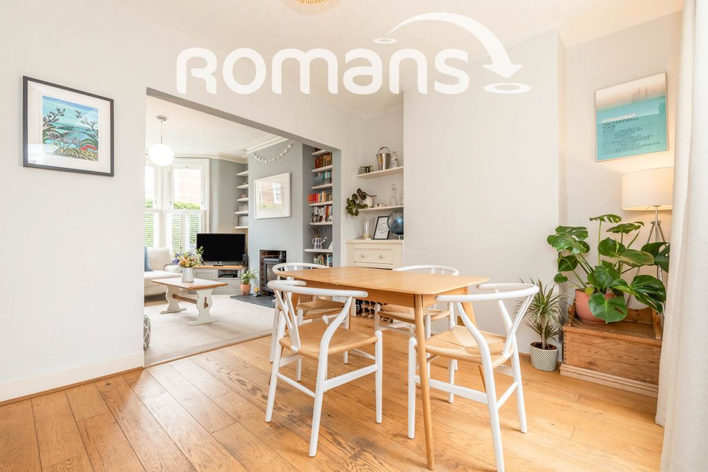 Property photo 2 of 11 Property Image