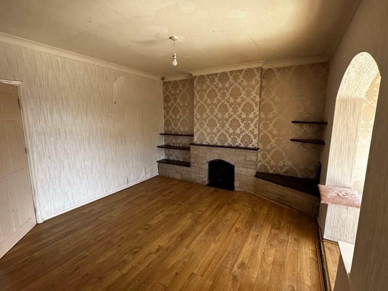 Property photo 2 of 27 Photo 34