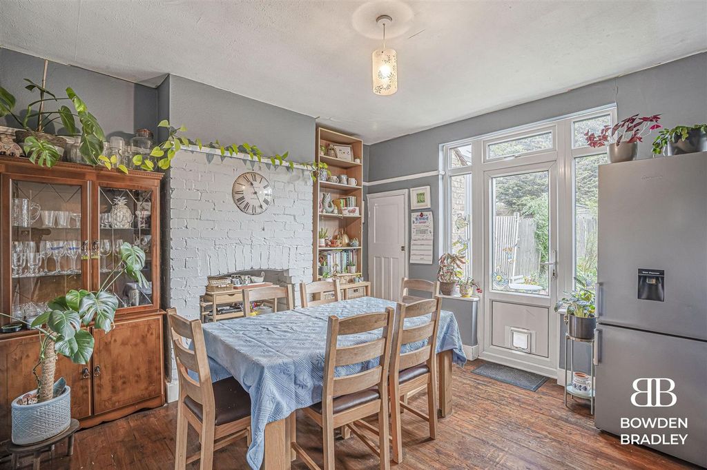 Property photo 3 of 15 Kitchen/Diner