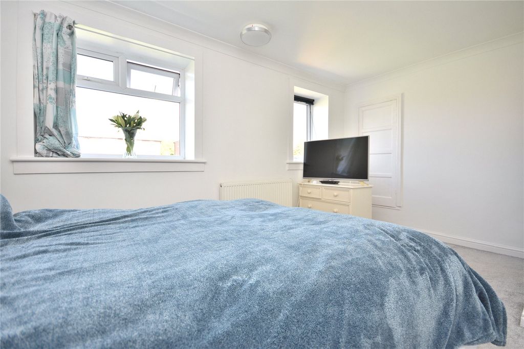 Property photo 3 of 17 Picture No. 03
