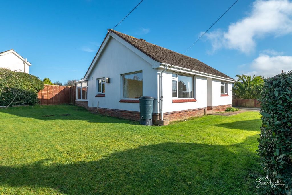 Property photo 1 of 21 Garden