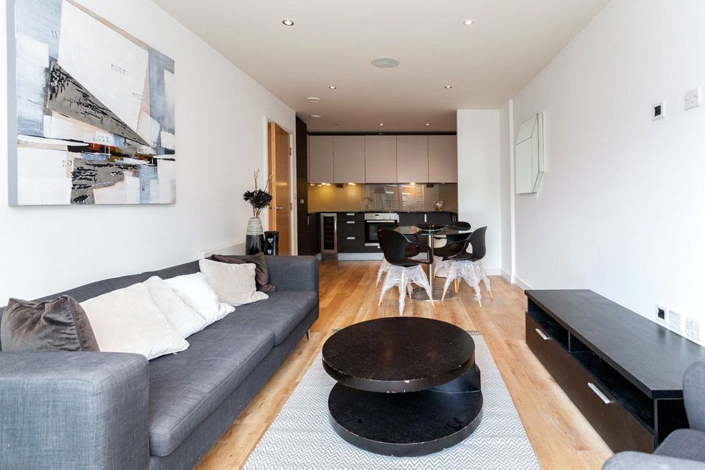 Property photo 2 of 16 Picture No. 29