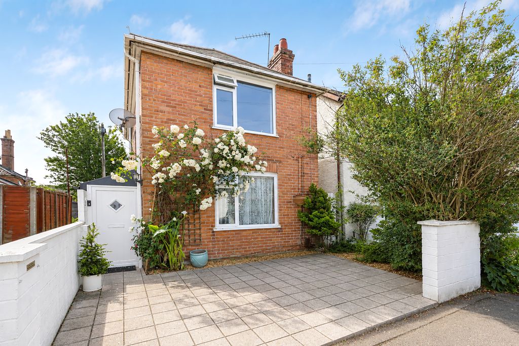 Property photo 1 of 17 333A9034