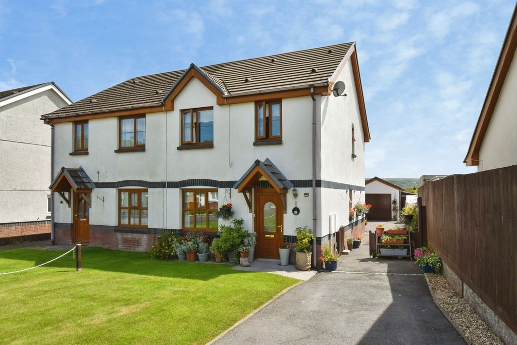 Property photo 1 of 21 Pbox-Img.Jpg