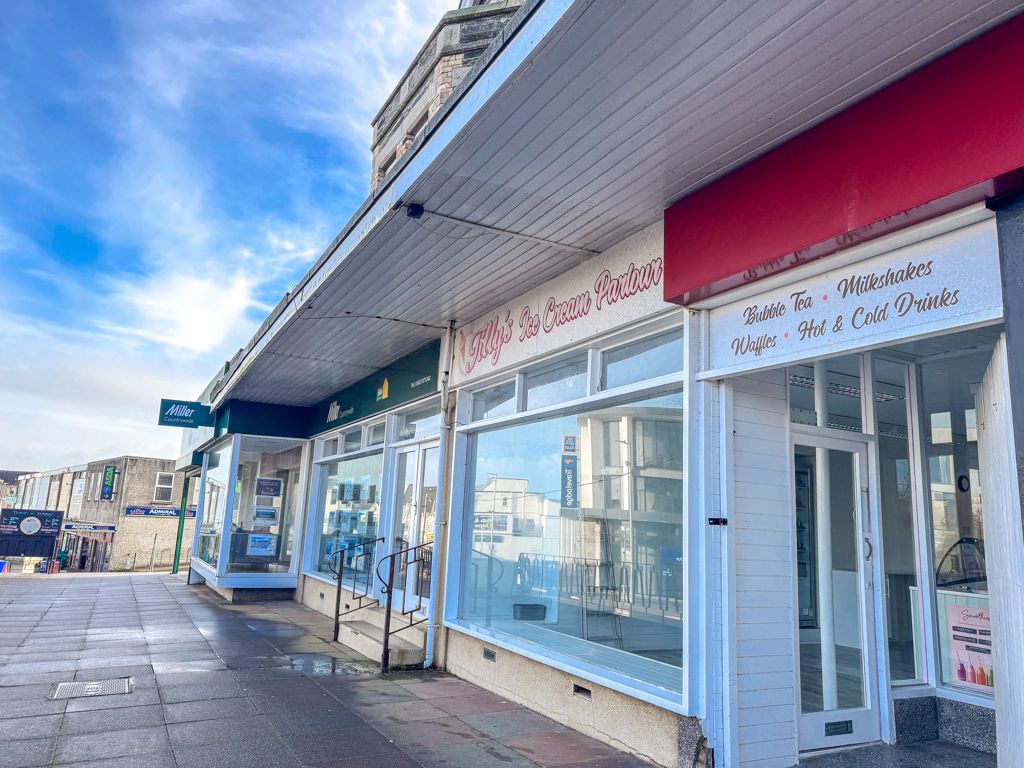 Property photo 1 of 7 Photo 5