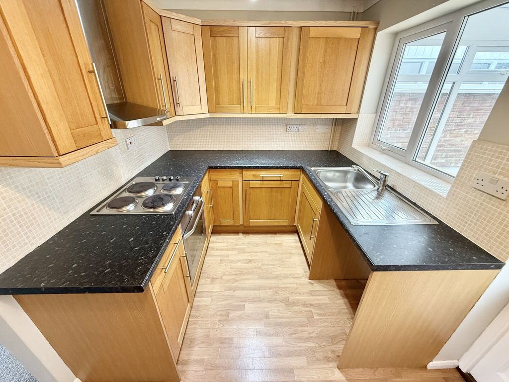 Property photo 2 of 9 Img_9445