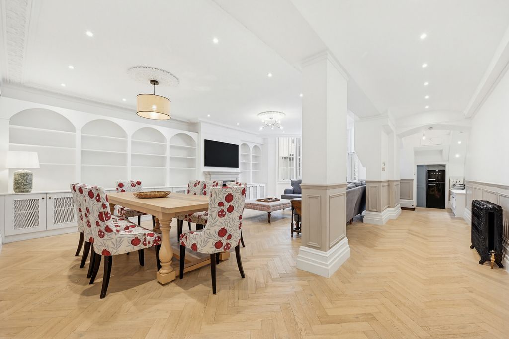 Property photo 2 of 14 Picture No. 05