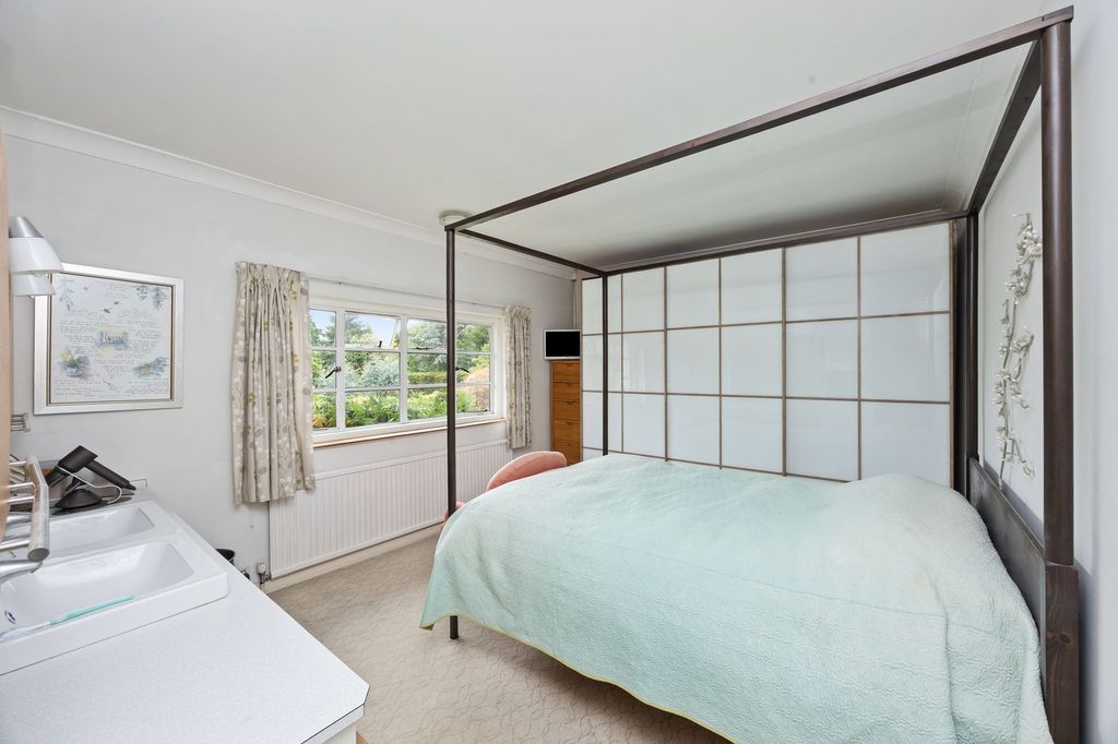 Additional image 19 of 6 bed detached house for saleBrighton Road, Horsham RH13